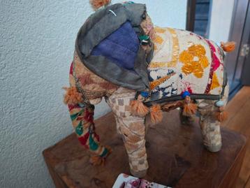 Lapjes olifant beschikbaar voor biedingen