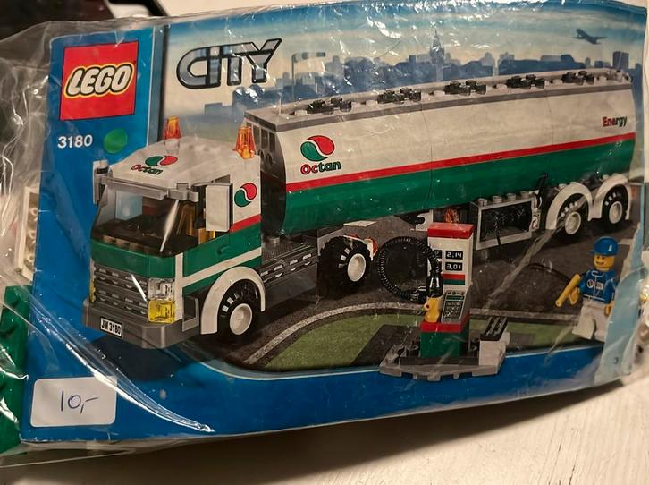 Lego City 3180 Tankwagen, Kinderen en Baby's, Speelgoed | Duplo en Lego, Zo goed als nieuw, Lego, Complete set, Ophalen of Verzenden