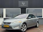 Ford Mondeo 2.0-16V Titanium / Trekhaak / Lage KMSTAND, Gebruikt, Origineel Nederlands, Handgeschakeld, Zilver of Grijs