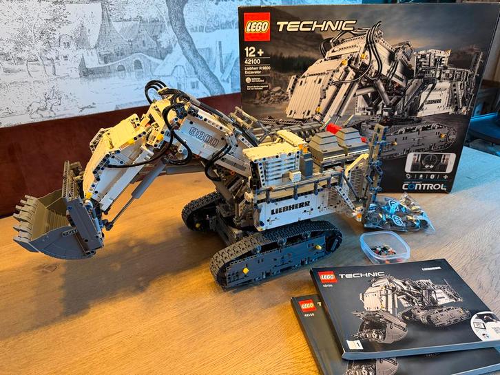 Lego Technic 42100 Liebherr R9800, Kinderen en Baby's, Speelgoed | Duplo en Lego, Zo goed als nieuw, Lego, Complete set, Ophalen