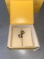 Fendi oorbellen, Ophalen of Verzenden, Zo goed als nieuw, Zilver, Dame
