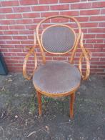 Thonet-stoel, Ophalen