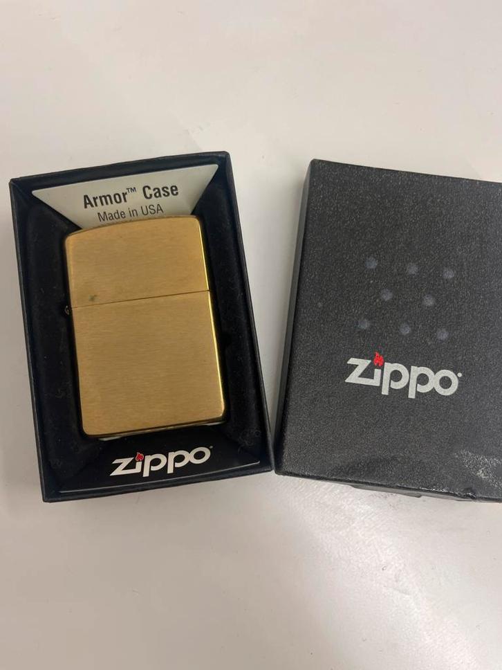 Gouden Zippo Aansteker - Armor Case, Verzamelen, Rookartikelen, Aanstekers en Luciferdoosjes, Zo goed als nieuw, Aansteker, Ophalen