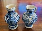 2 antieke Westwald kruikjes met Ridderwapens. Ca 17 cm, Antiek en Kunst, Antiek | Keramiek en Aardewerk, Ophalen of Verzenden