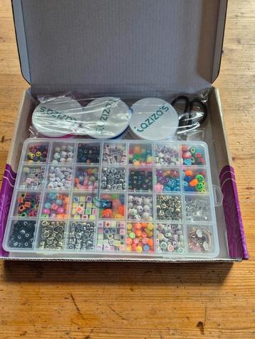Nieuwe Laziza's Kralen Sieraden Kit beschikbaar voor biedingen