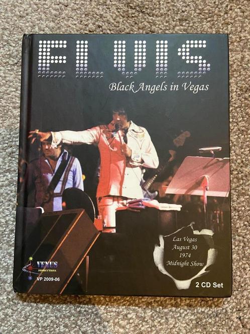 Elvis 2CD/boek set - Black Angels in Vegas, Cd's en Dvd's, Cd's | Rock, Zo goed als nieuw, Rock-'n-Roll, Verzenden