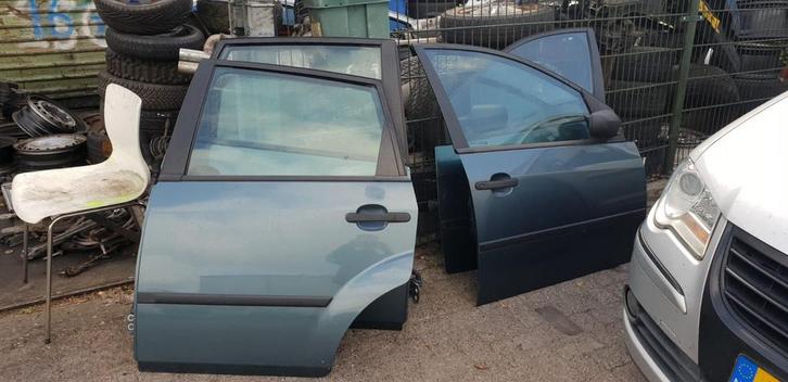 FORD FIESTA PORTIEREN SET VAN 2 STUKS  BJ 2002 TOT 2008, Auto-onderdelen, Carrosserie en Plaatwerk, Deur, Gebruikt, Ophalen of Verzenden