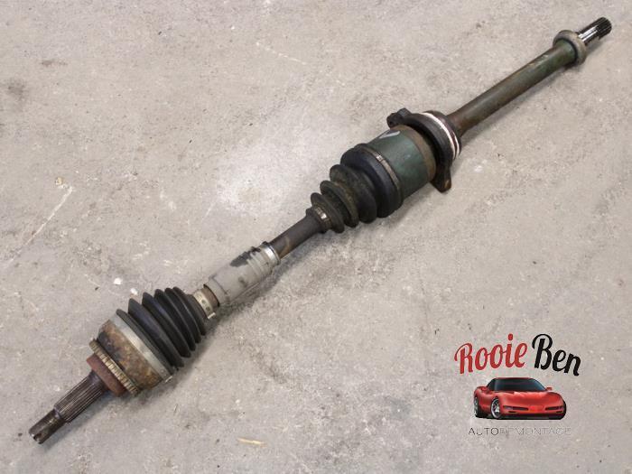 Aandrijfas rechts-voor van een Toyota Celica, Auto-onderdelen, Remmen en Aandrijving, Toyota, Gebruikt, 3 maanden garantie, Ophalen of Verzenden