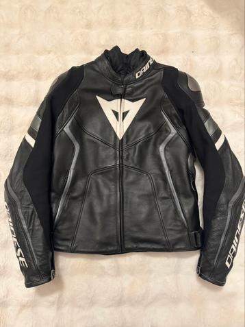Dainese Avro 4 Lady IT46 beschikbaar voor biedingen