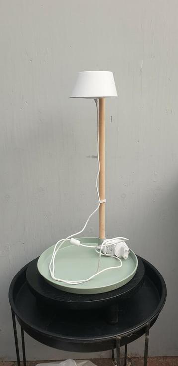 Elho plant light care beschikbaar voor biedingen