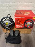 Thrustmaster Ferrari Universal Challenge 5 -in 1-racestuur, Spelcomputers en Games, Spelcomputers | Sony PlayStation Consoles | Accessoires
