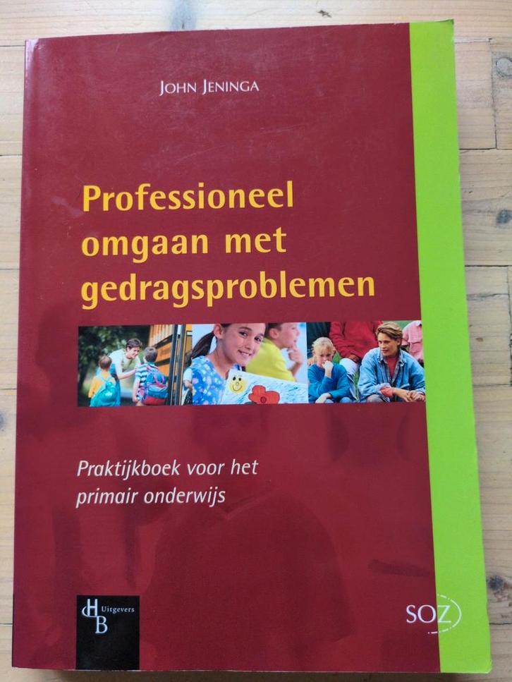 Professioneel omgaan met gedragsproblemen - Jenings, Boeken, Studieboeken en Cursussen, Zo goed als nieuw, HBO, Beta, Ophalen of Verzenden