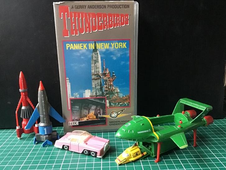 Thunderbirds 1, 2, 3, 4 en Fab1 +VHS, Verzamelen, Speelgoed, Gebruikt, Ophalen of Verzenden