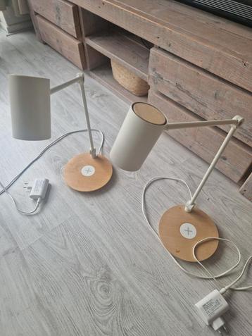 Ikea Riggad werklamp bureaulamp met telefoonoplader beschikbaar voor biedingen