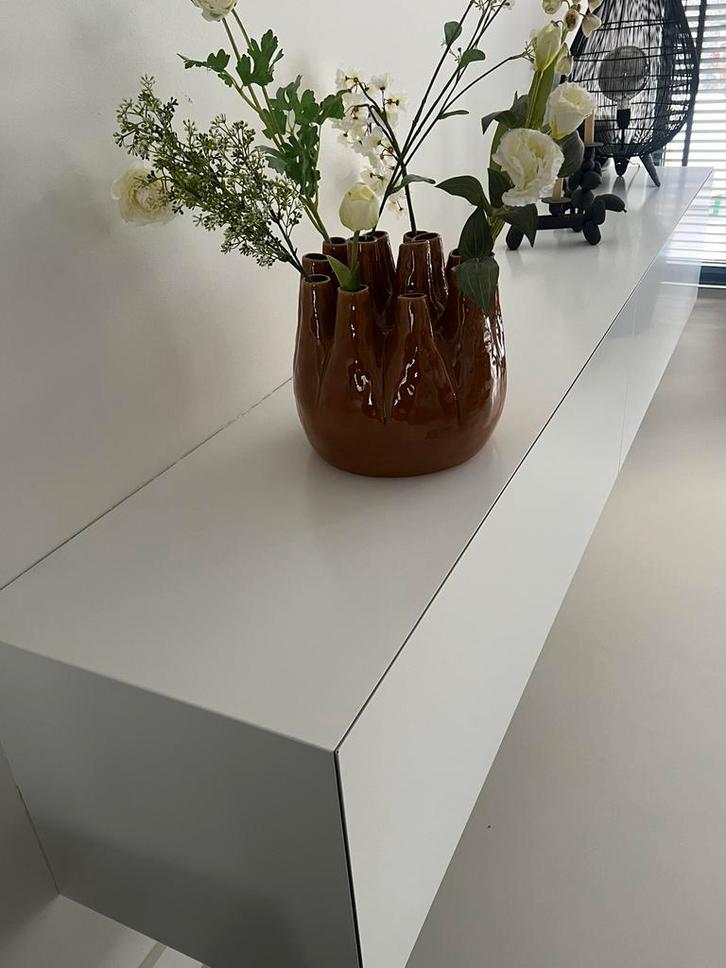 Dressoir, Huis en Inrichting, Kasten | Dressoirs, Gebruikt, 200 cm of meer, 25 tot 50 cm, Met klep(pen), Overige houtsoorten, Ophalen