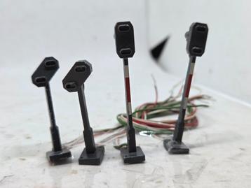 Minitrix N Seinen - Set van 4 beschikbaar voor biedingen