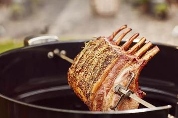 Weber grillspit voor BBQ (+ extra grillspiezen) beschikbaar voor biedingen