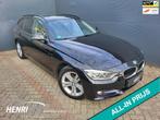 BMW 3-serie Touring 316i Business Sport Stoelverw / Trekhaak, Auto's, Gebruikt, Zwart, 4 cilinders, Zwart