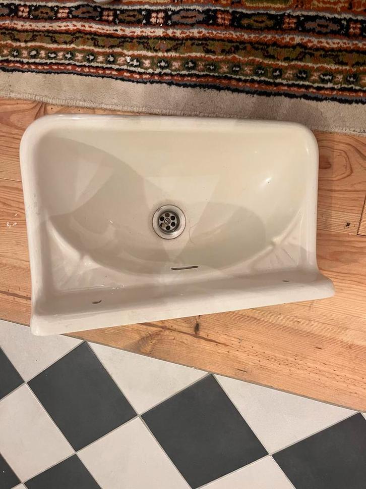 Antiek Fonteintje in Zeer Goede Staat, Huis en Inrichting, Badkamer | Badkamermeubels, Zo goed als nieuw, Wasbak of Wastafel, Minder dan 100 cm