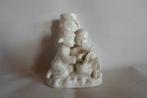 Blanc De Chine Beeld Vaas Jongen Meisje Boek, Antiek en Kunst, Ophalen of Verzenden