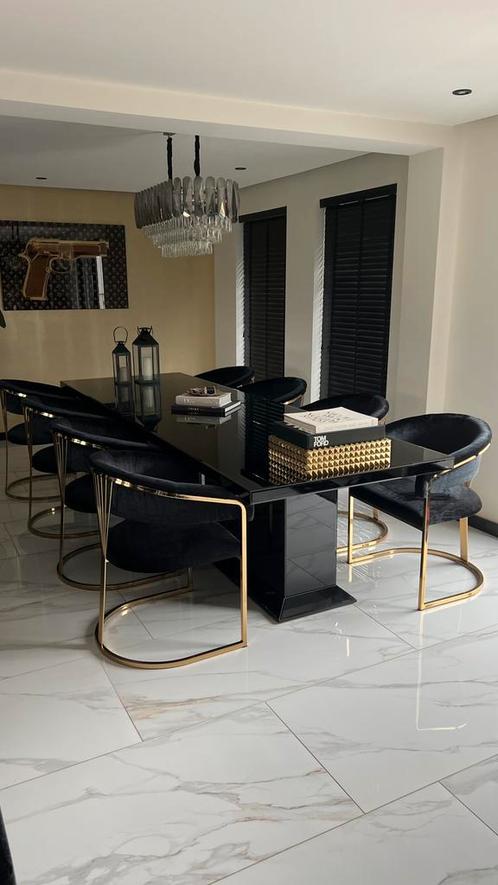 stijlvolle zwarte glazen eettafel met 8 stoelen, Huis en Inrichting, Tafels | Eettafels, Zo goed als nieuw, Vijf personen of meer