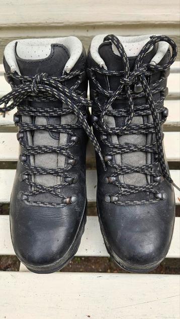 Hanwag bergschoenen maat 37,5 beschikbaar voor biedingen