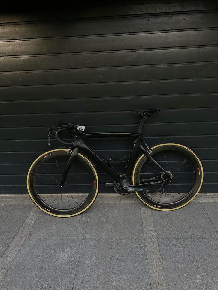 Pinarello Dogma F8 - ultegra di2, Fietsen en Brommers, Fietsen | Racefietsen, Zo goed als nieuw, Overige merken, Meer dan 20 versnellingen