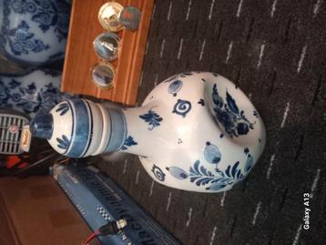 Mooie karaf delfs blauw  beschikbaar voor biedingen