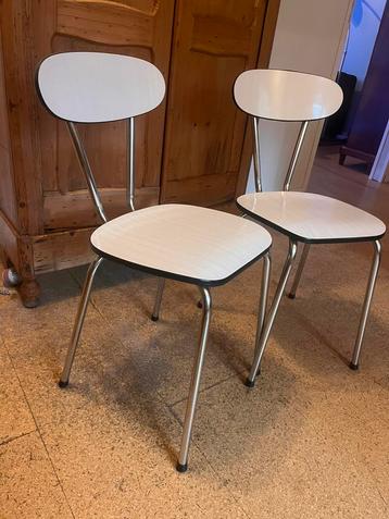Stoelen vintage 4 stuks beschikbaar voor biedingen