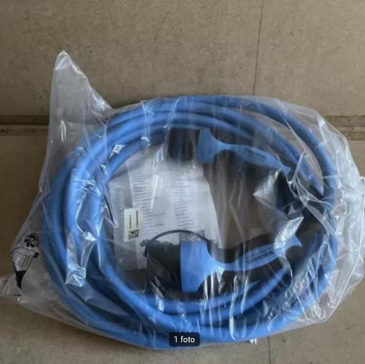 NIEUW Mennekes 36247 Mode 3 Type 2 laadkabel Tesla 22Kw High, Auto diversen, Laadpalen, Nieuw, Laadkabel, Ophalen of Verzenden