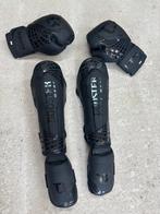 Nieuw 1x gedragen, booster kickboksset bokshandschoenen, Sport en Fitness, Ophalen of Verzenden, Nieuw, Overige