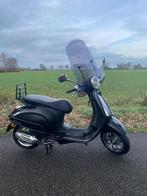 Vespa Primavera 2022, Fietsen en Brommers, Scooters | Vespa, Ophalen, Zo goed als nieuw, Benzine, Overige modellen