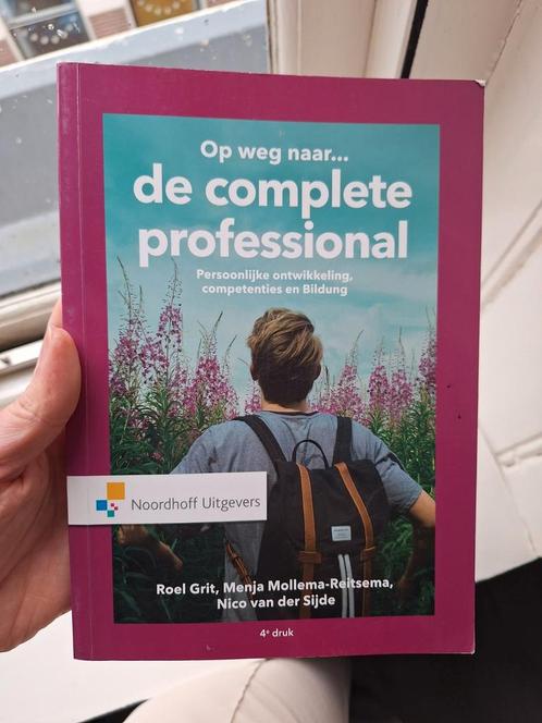 Roel Grit - Op weg naar...de complete professional, Boeken, Wetenschap, Zo goed als nieuw, Ophalen of Verzenden