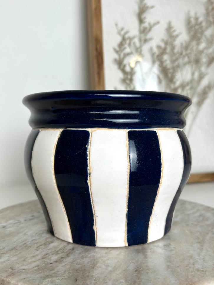 Bloempot, Tuin en Terras, Bloempotten, Zo goed als nieuw, Steen, Minder dan 40 cm, Minder dan 25 cm, Rond, Ophalen of Verzenden