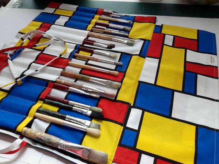 Penselen etui Mondriaan, Hobby en Vrije tijd, Schilderen, Nieuw, Ophalen of Verzenden
