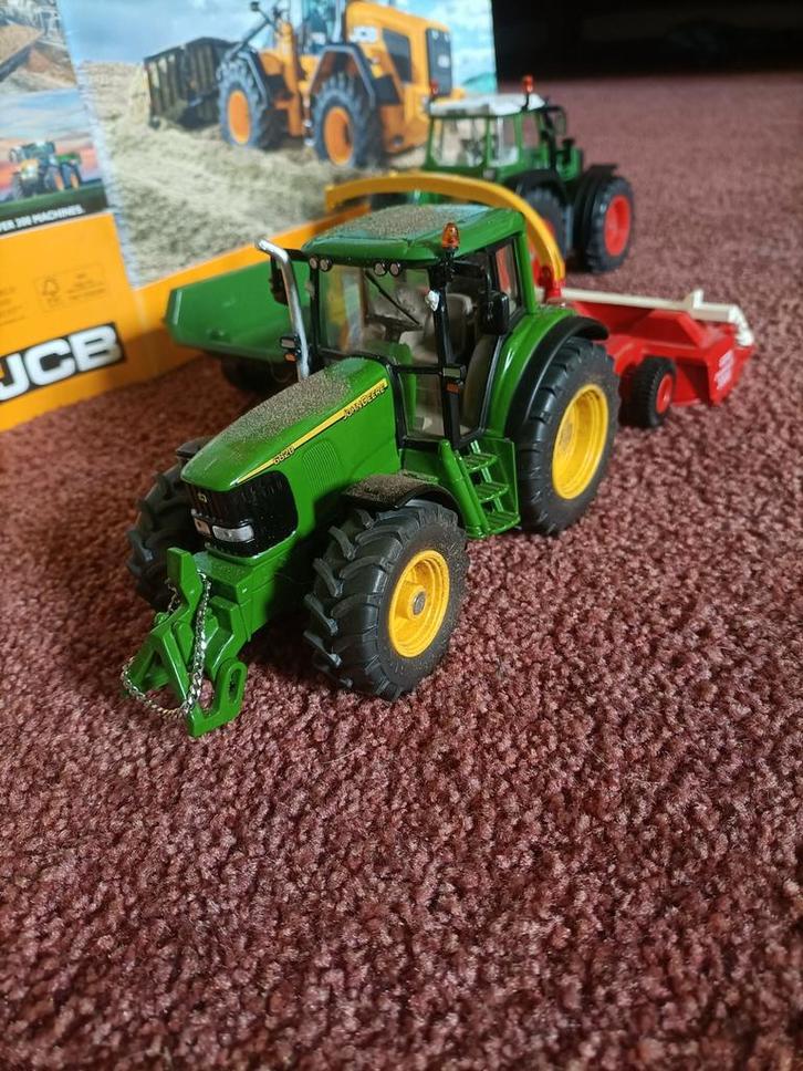 Jondeere 6820 en fendt 930 vario tms, Hobby en Vrije tijd, Modelauto's | 1:32, Zo goed als nieuw, Tractor of Landbouw, SIKU, Ophalen of Verzenden