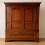 Originele Schuitema kast + eettafel met 4 stoelen, Ophalen