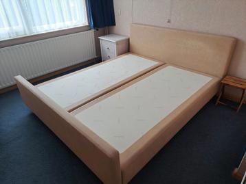 Gratis boxspring 180 bij 200