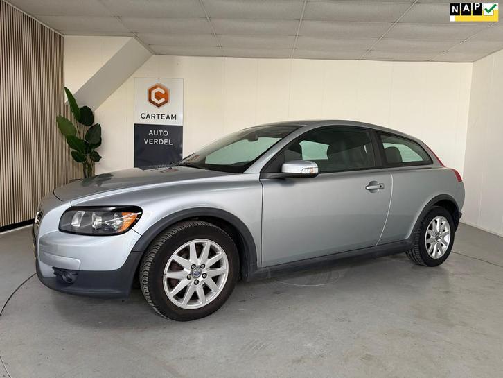 Volvo C30 2.0 Momentum Airco, LMC, Trekhaak, Cruise control, Auto's, Volvo, Bedrijf, Te koop, C30, ABS, Airbags, Airconditioning