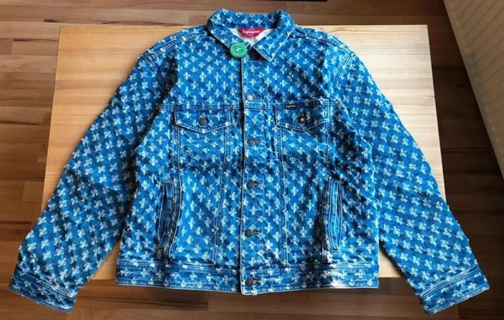 Supreme Hole Punch Denim Trucker Jacket Large, Kleding | Heren, Jassen | Zomer, Zo goed als nieuw, Maat 52/54 (L), Blauw, Ophalen of Verzenden