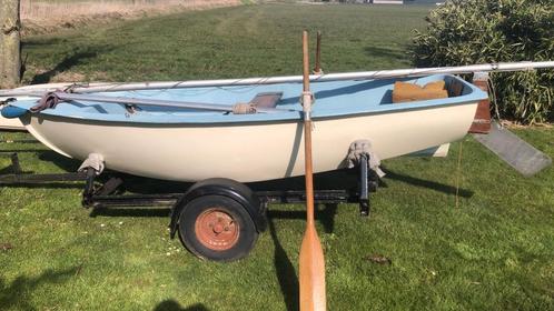LEUK KLEIN ZEILBOOTJE, Watersport en Boten, Zeilen en Zeiltoebehoren, Gebruikt, Toebehoren, Minder dan 15 m², 3 tot 6 meter, Ophalen