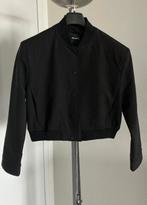 Zwart jasje, Pull&Bear, maat M, Kleding | Dames, Maat 38/40 (M), Zwart, Ophalen of Verzenden, Zo goed als nieuw