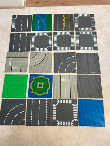 Lego grondplaten lego baseplates beschikbaar voor biedingen