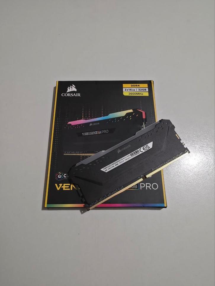 Corsair Vengeance RGB Pro 16GB DDR4 3600MHz | Topstaat!, Computers en Software, RAM geheugen, Gebruikt, Desktop, 16 GB, DDR4, Ophalen of Verzenden