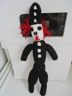 Pierot clown zwart gehaakt nieuw lengte 40 cm., Ophalen of Verzenden, Nieuw, Overige typen