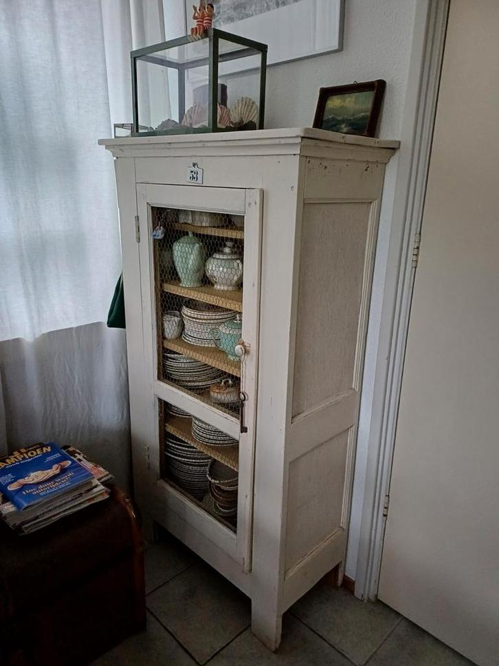 Brocante whithwash kastje, Huis en Inrichting, Kasten | Dressoirs, Zo goed als nieuw, 50 tot 100 cm, 25 tot 50 cm, Met deur(en)