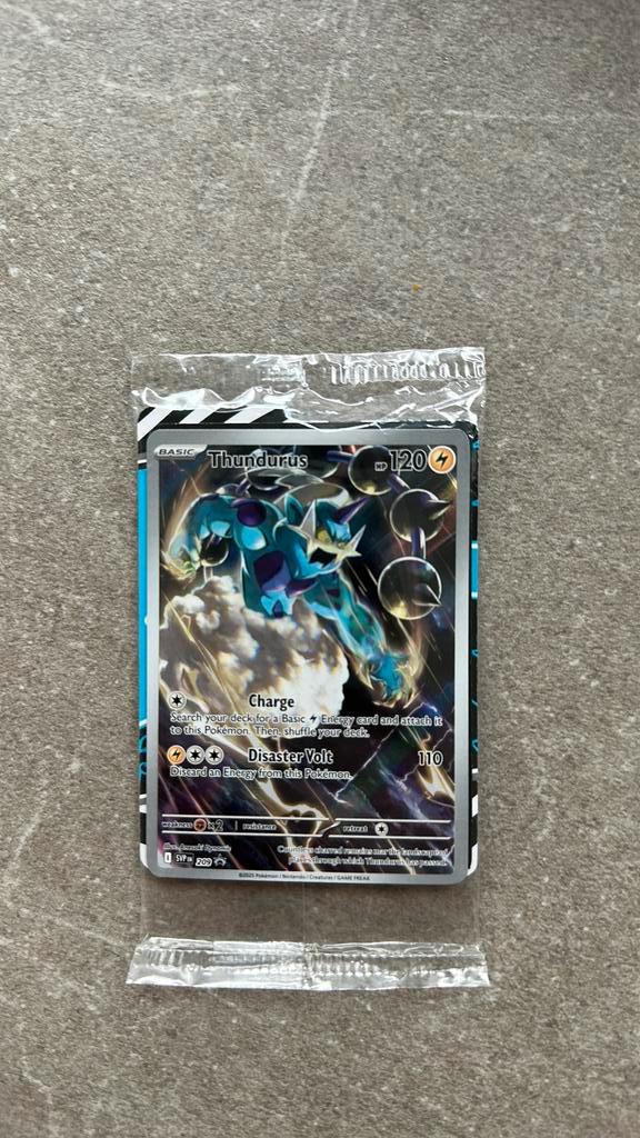 Pokemon Thundurus SVP 209, Hobby en Vrije tijd, Verzamelkaartspellen | Pokémon, Zo goed als nieuw, Meerdere kaarten, Ophalen of Verzenden