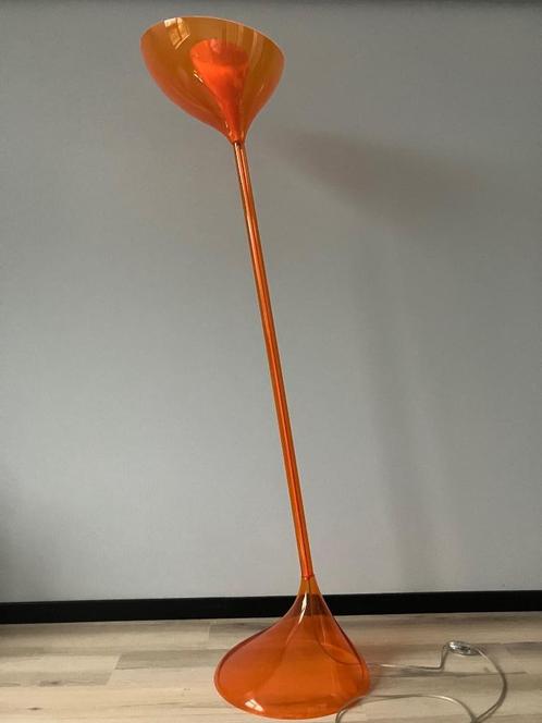 Karim Rashid vloerlamp FLOOB | Kundalini, Huis en Inrichting, Lampen | Vloerlampen, Gebruikt, 150 tot 200 cm, Kunststof, Ophalen