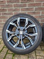 In nieuwstaat Peugeot 107 lichtmetalen velgen zomerbanden, 14 inch, 175 mm, Banden en Velgen, Ophalen of Verzenden