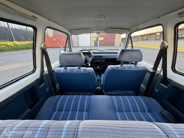 a811febb-0a3f-4162-888e-0edc967a3723